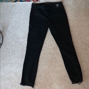 Black low rise skinny jeans!